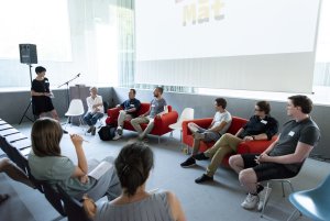 Podiumsdiskussion