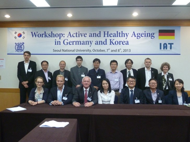 Gruppenfoto der Teilnehmer des Workshops vom 07.und 08.10.2013 an der Seoul National University